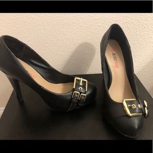 Just Fab Pumps
